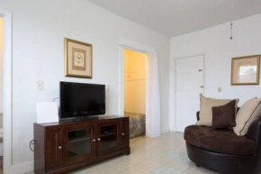 Gallo Condo 33/downtown/8st
